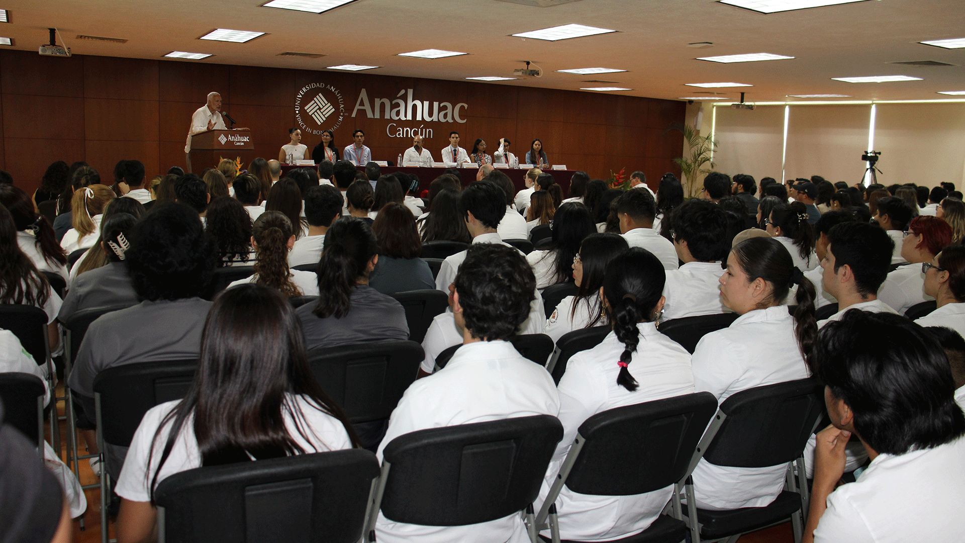 Realizan Con Éxito Alumnos De La Universidad Anáhuac Cancún El CILACS ...